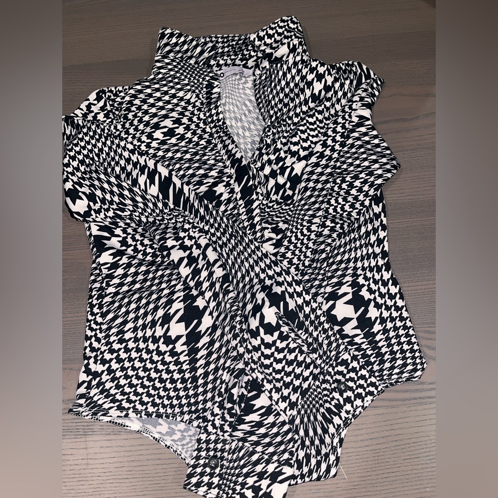 Black and white crazy pattern business casual bodysuit